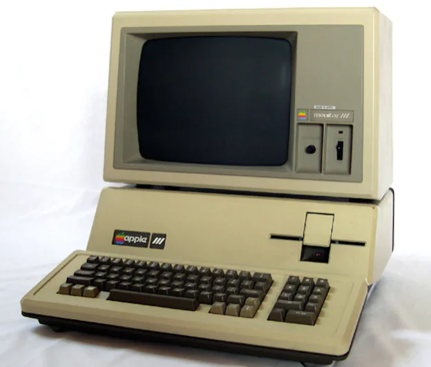 Những sản phẩm thất bại thảm hại của Apple