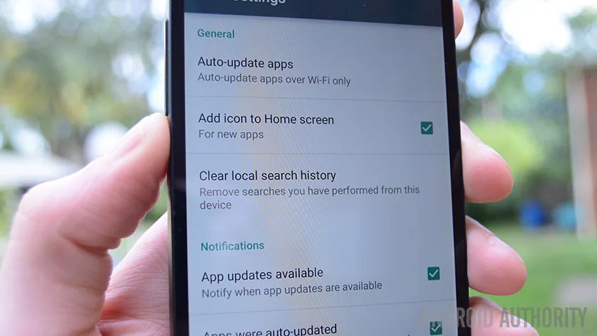 Google-Play-Store-clear-search-watermark