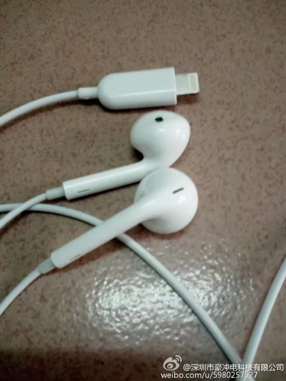 Xuất hiện video trên tay tai nghe Lightning đi kèm iPhone 7