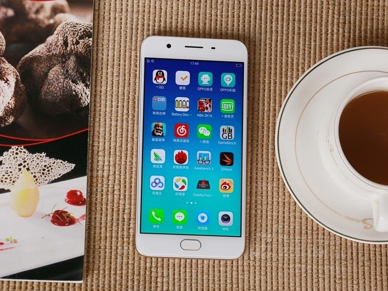 Cấu hình và ảnh thực tế OPPO F1s giá 7 triệu đồng