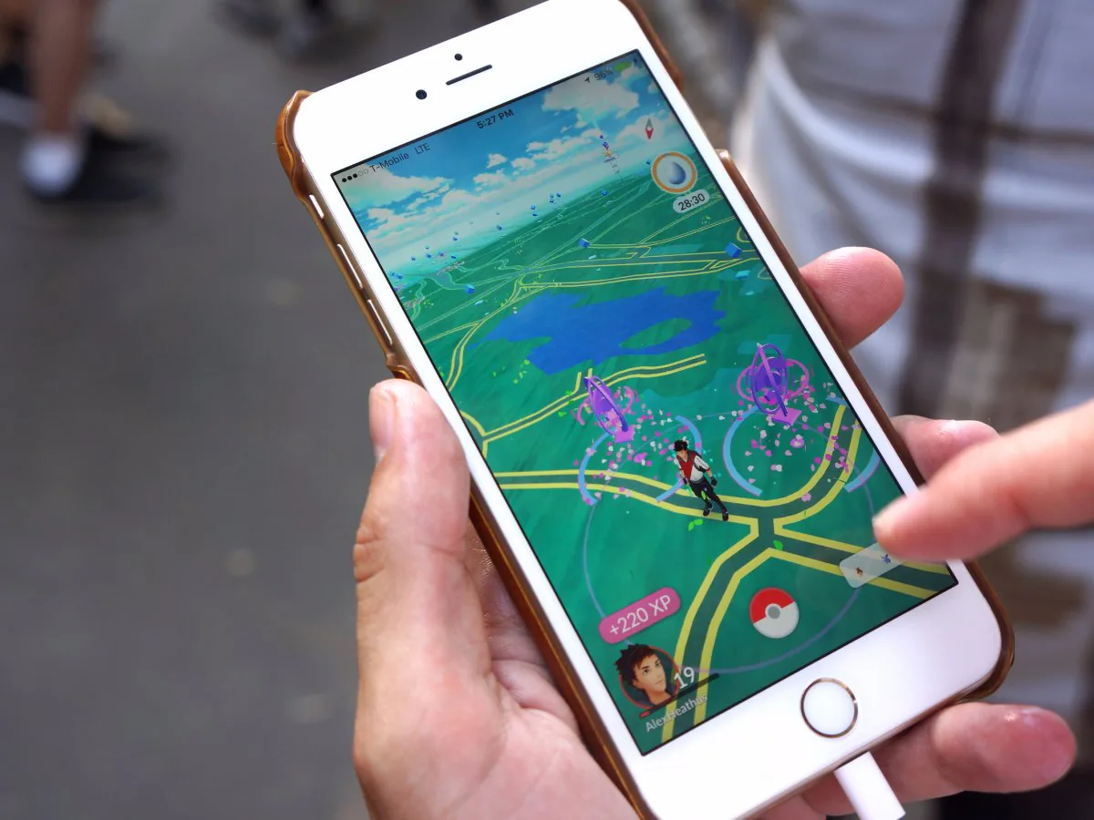 the-only-catch-is-that-pokvision-cant-see-which-pokmon-are-spawning-from-lures-and-incense-both-items-manually-attract-pokmon-to-a-specific-location-for-30-minutes
