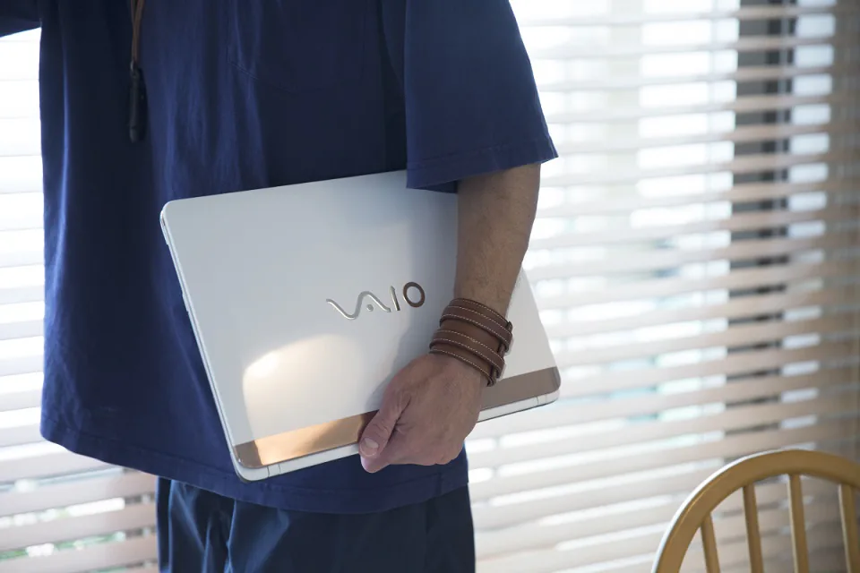 VAIO ra mắt laptop C15: máy đẹp, câu hình thấp nhưng giá cao