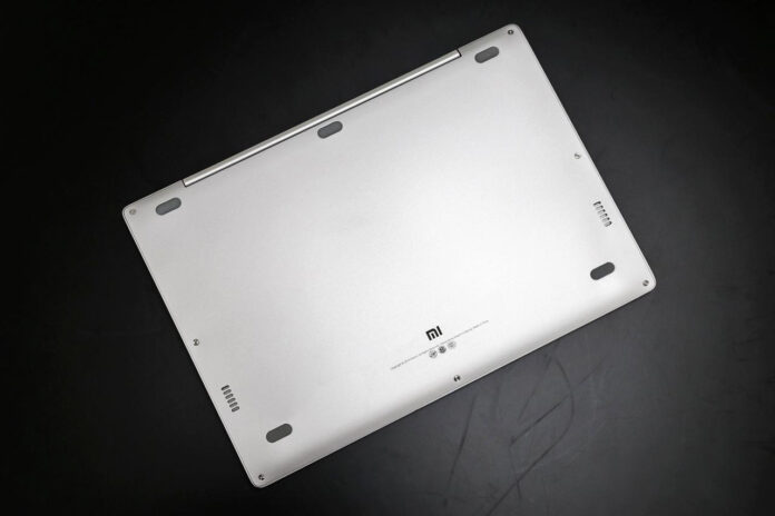 Mở hộp Mi Notebook Air vừa ra mắt
