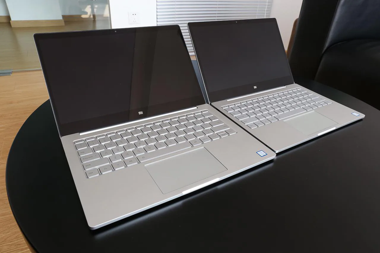 Mở hộp Mi Notebook Air vừa ra mắt