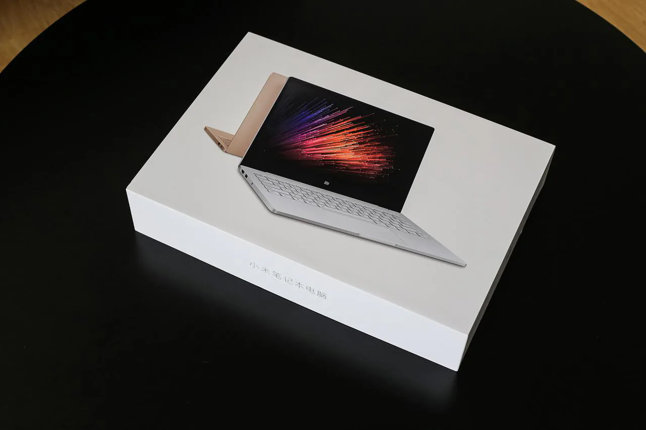 Mở hộp Mi Notebook Air vừa ra mắt