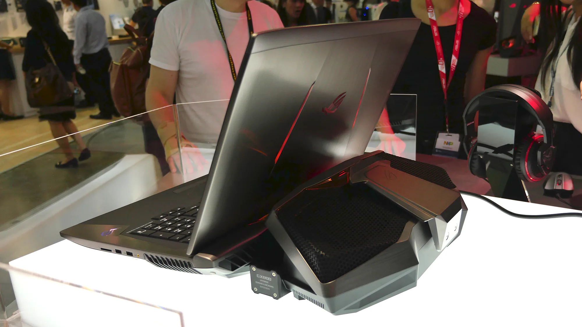 ASUS/ROG dẫn đầu thế giới về thị phần laptop game thủ