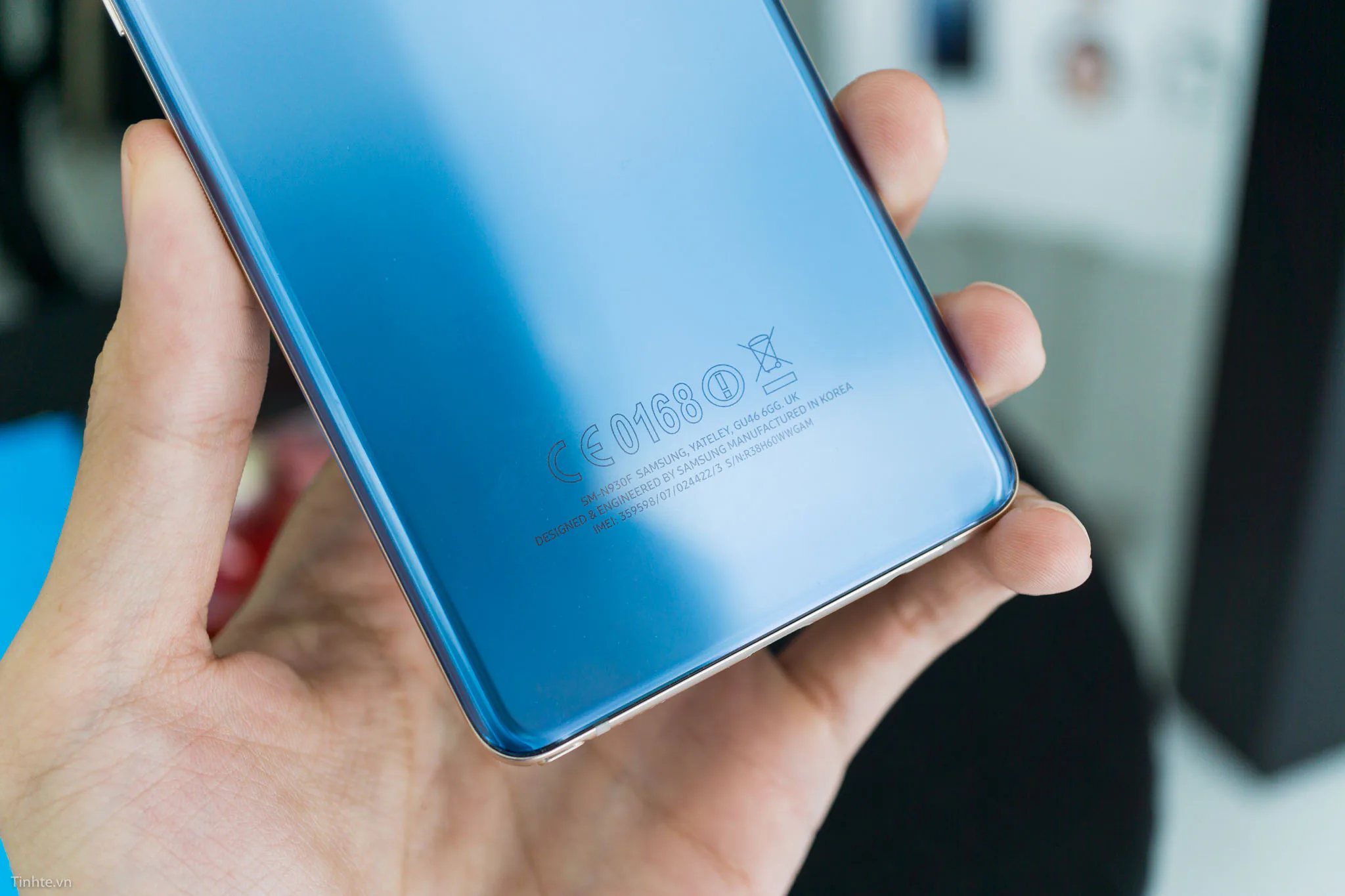 Ngắm Galaxy Note 7 màu xanh san hô sắp về Việt Nam