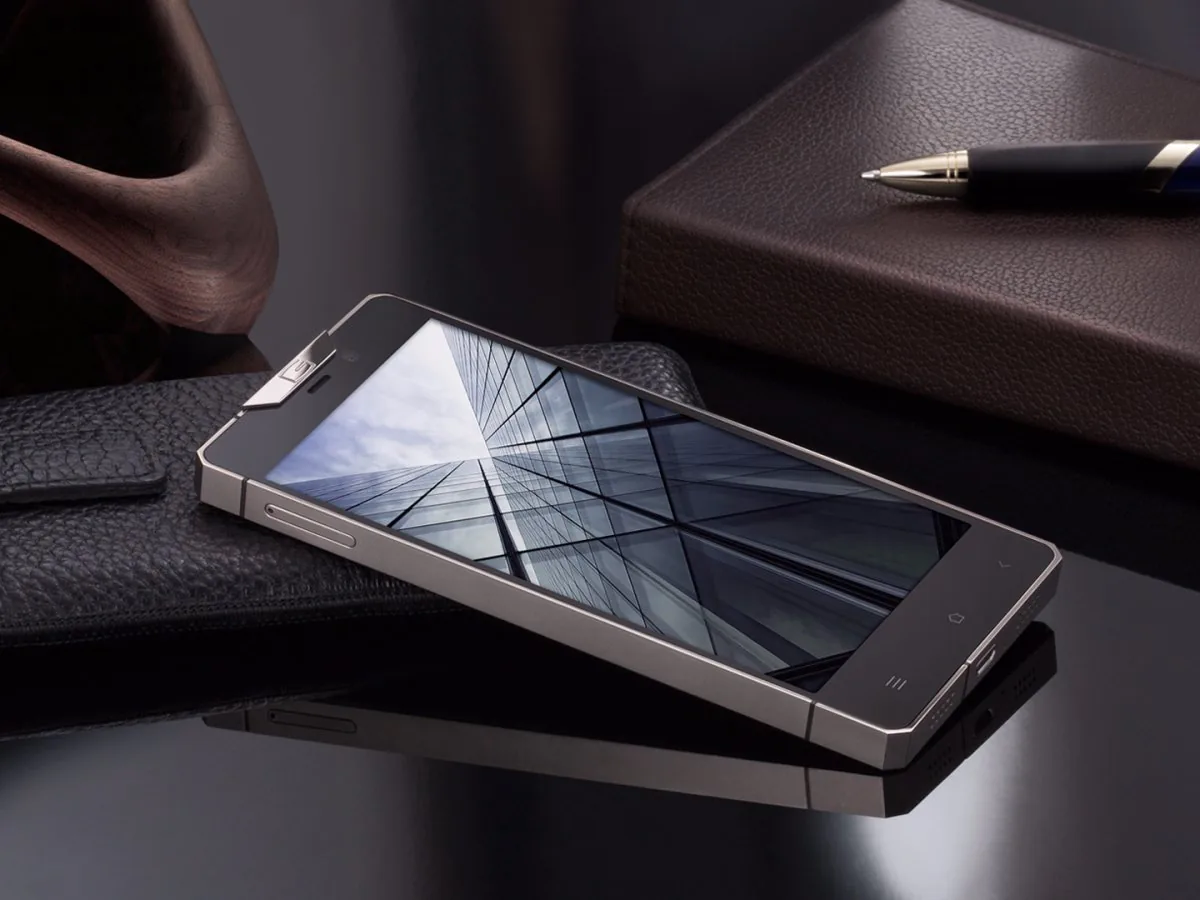 Những smartphone đắt nhất mà bạn có thể mua lúc này