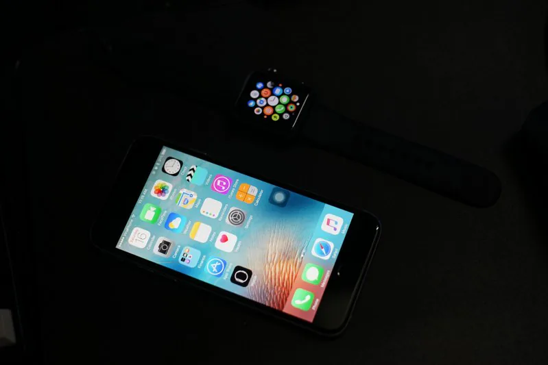 Với tôi Apple Watch đã đánh bại Android Wear như thế nào