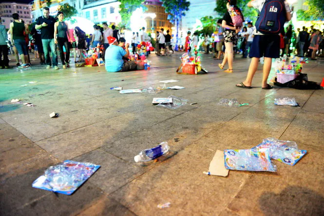 Sài Gòn dưới "sự thống trị" của Pokemon Go