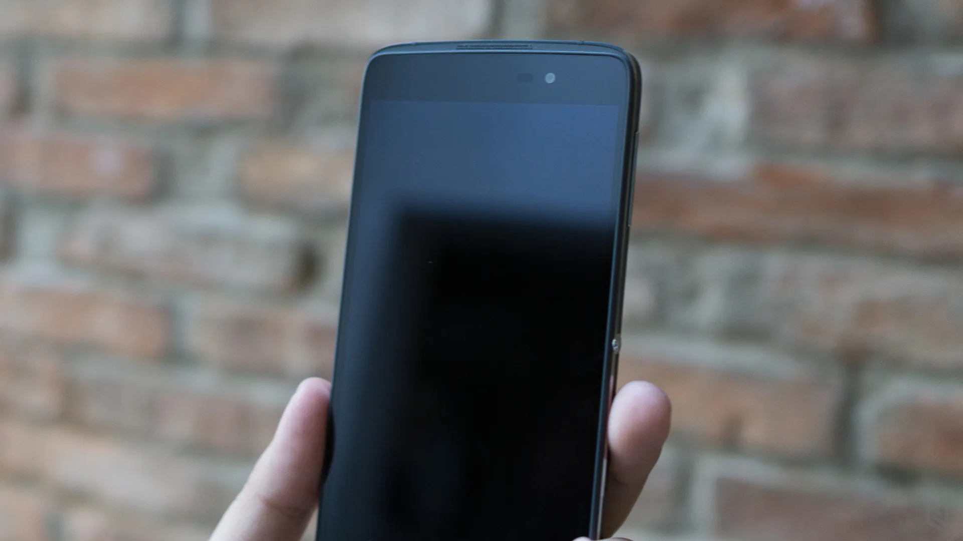 Trên tay & cảm nhận nhanh Blackberry DTEK50 tại Việt Nam