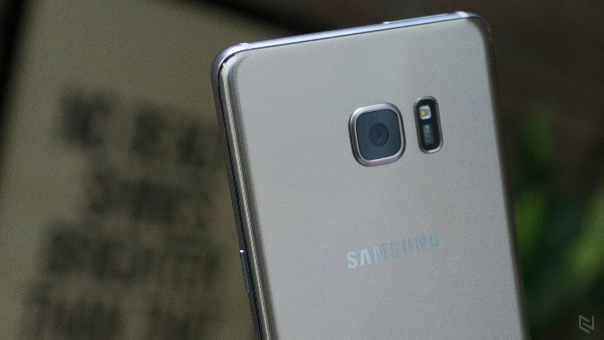 Trên tay Galaxy Note 7 bản thương mại tại Việt Nam: