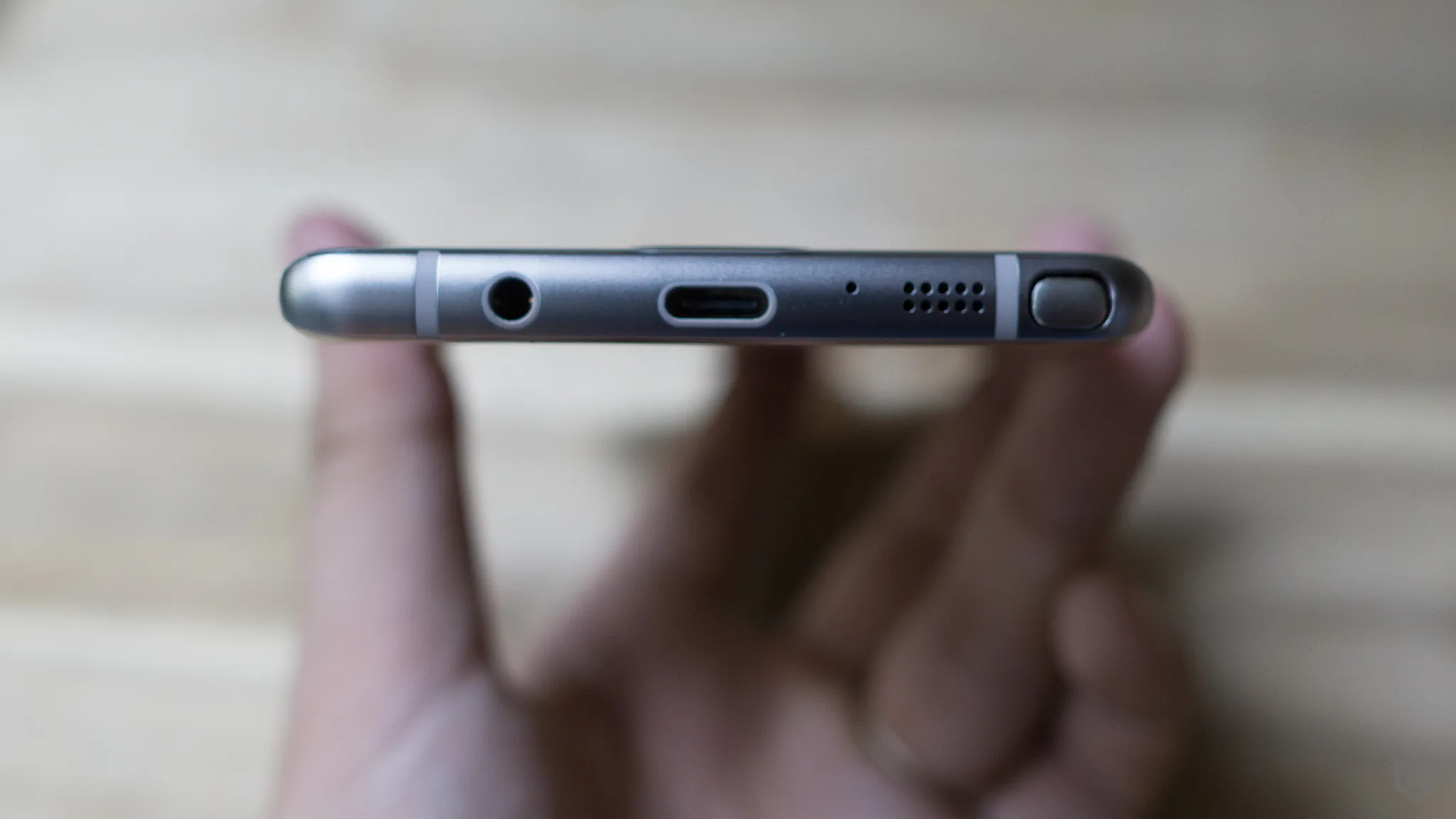 Trên tay Galaxy Note 7 bản thương mại tại Việt Nam: