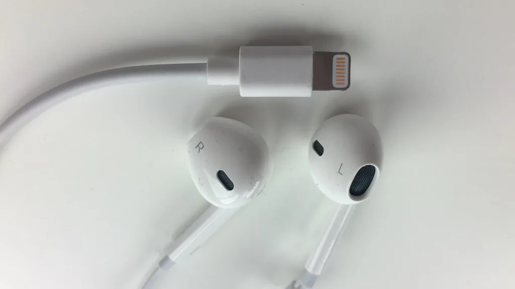 Tin đồn về tai nghe Earpod lightning mới của Apple