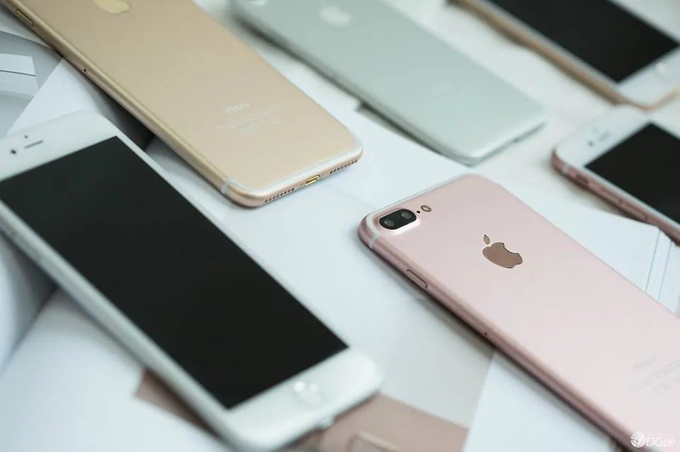 Xuất hiện bộ ảnh iPhone 7 và 7 Plus gần như chính chức: Đẹp, quá đẹp