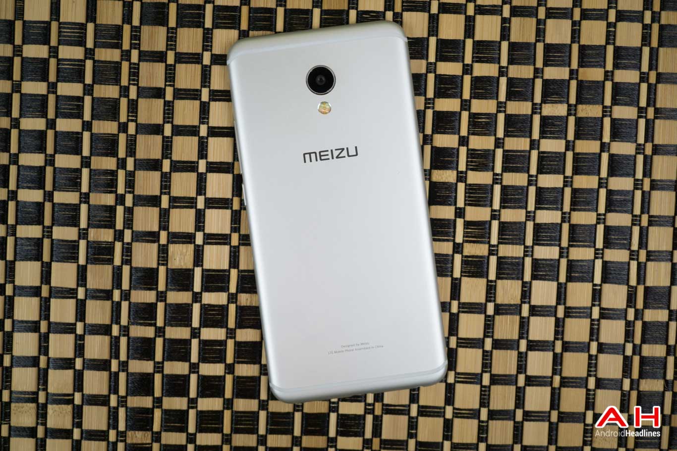 Đánh giá Meizu MX6: Thiết kế đẹp, hiệu năng tốt trong tầm giá 7 triệu đồng