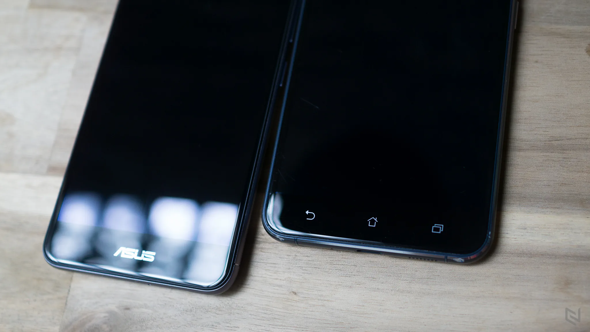 Trên tay ZenFone 3 Max chính hãng: Máy đẹp, pin lớn, cảm biến vân tay