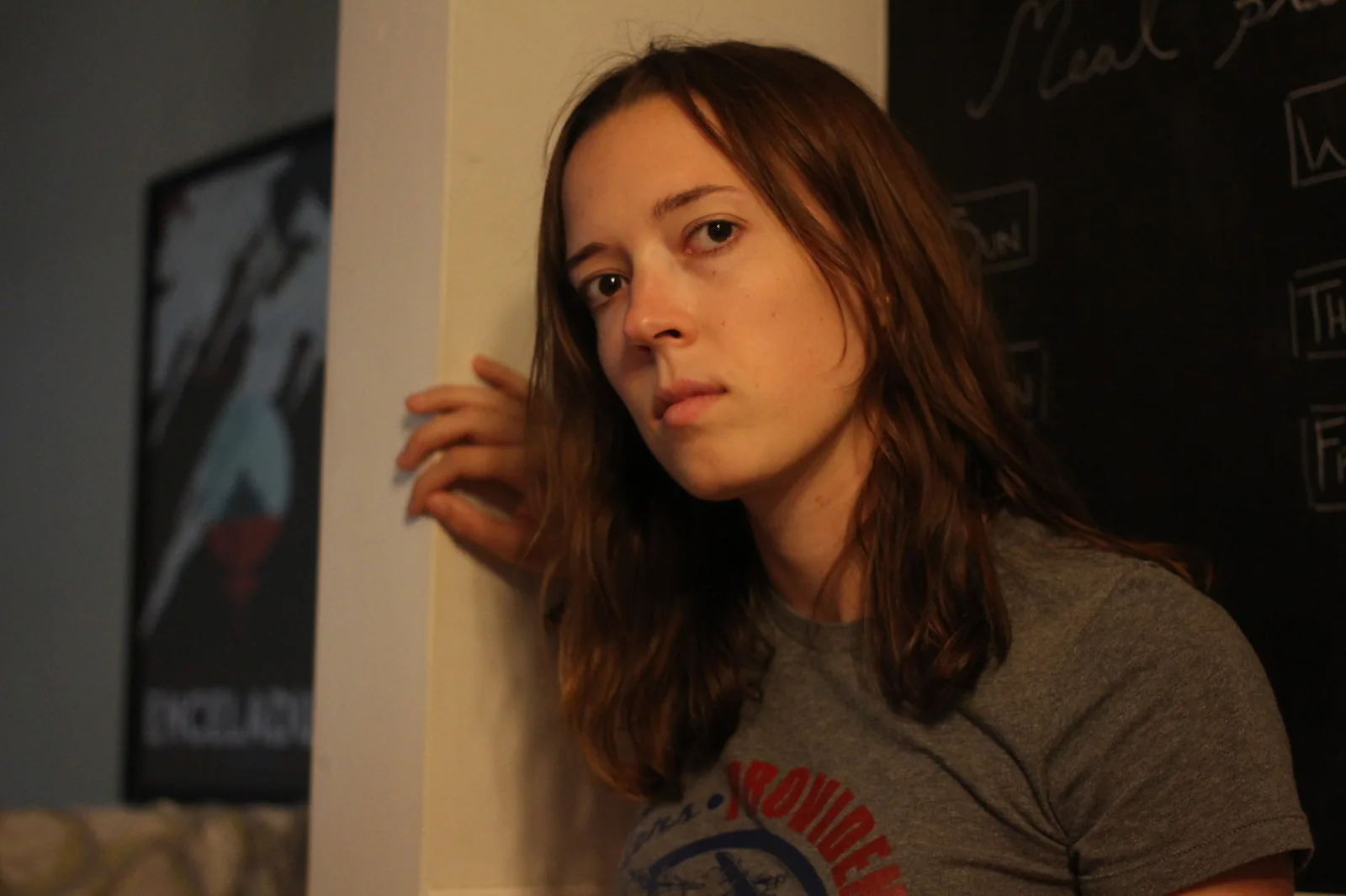 dslr-indoors-portrait[1]