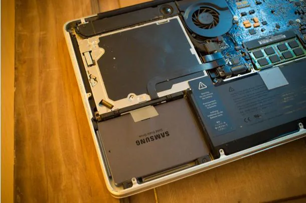 Tăng tốc những chiếc MacBook cũ như thế nào?