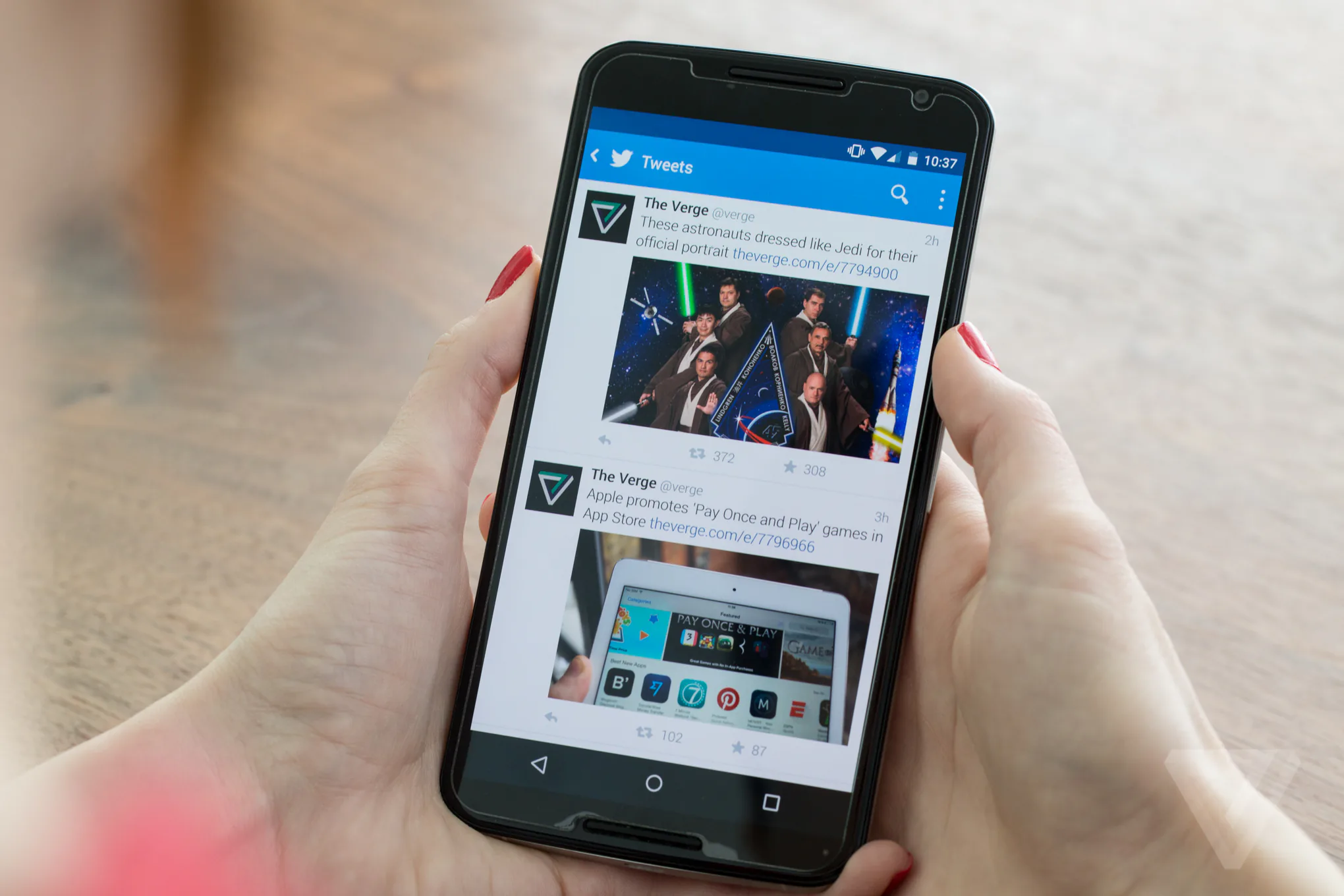 Twitter đang đàm phán "bán thân" cho Google?