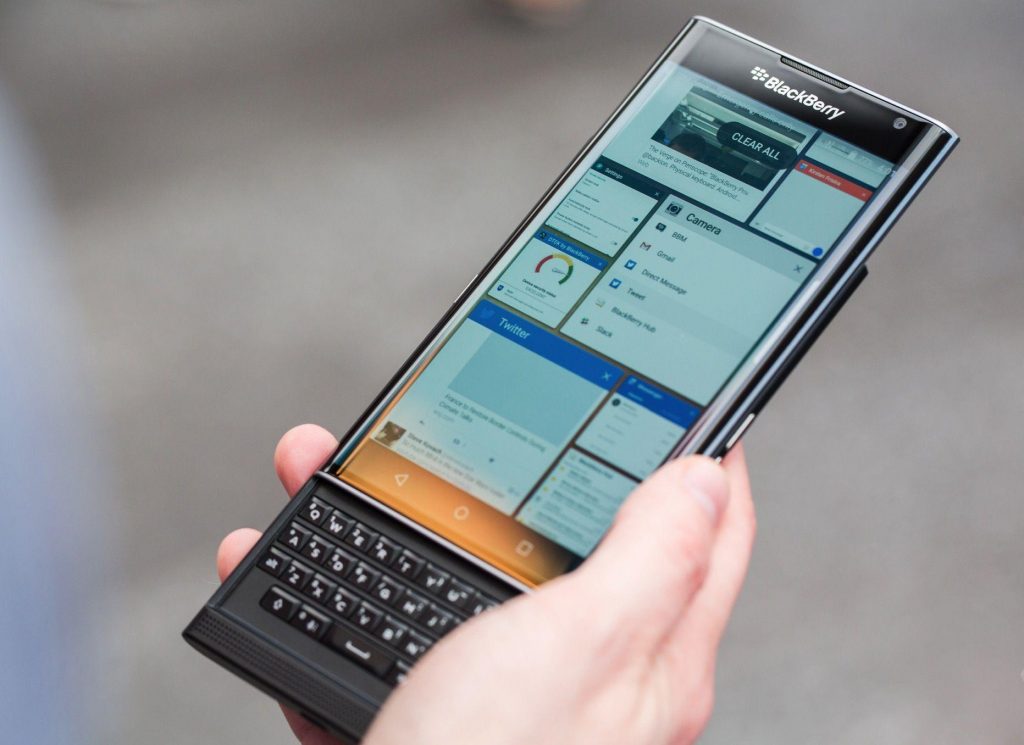 Blackberry Priv bất ngờ giảm tới 5 triệu đồng chỉ trong chưa đầy 1 năm