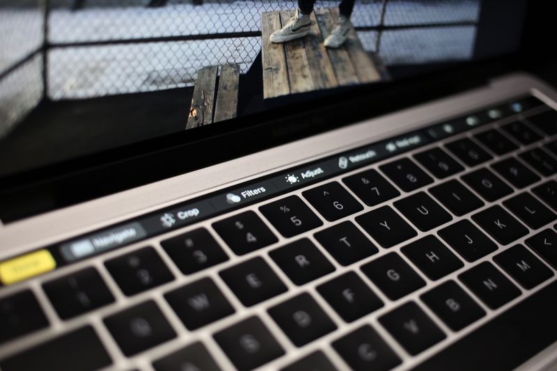 Touch Bar của MacBook Pro mới sẽ hiển thị gì khi chạy Windows?