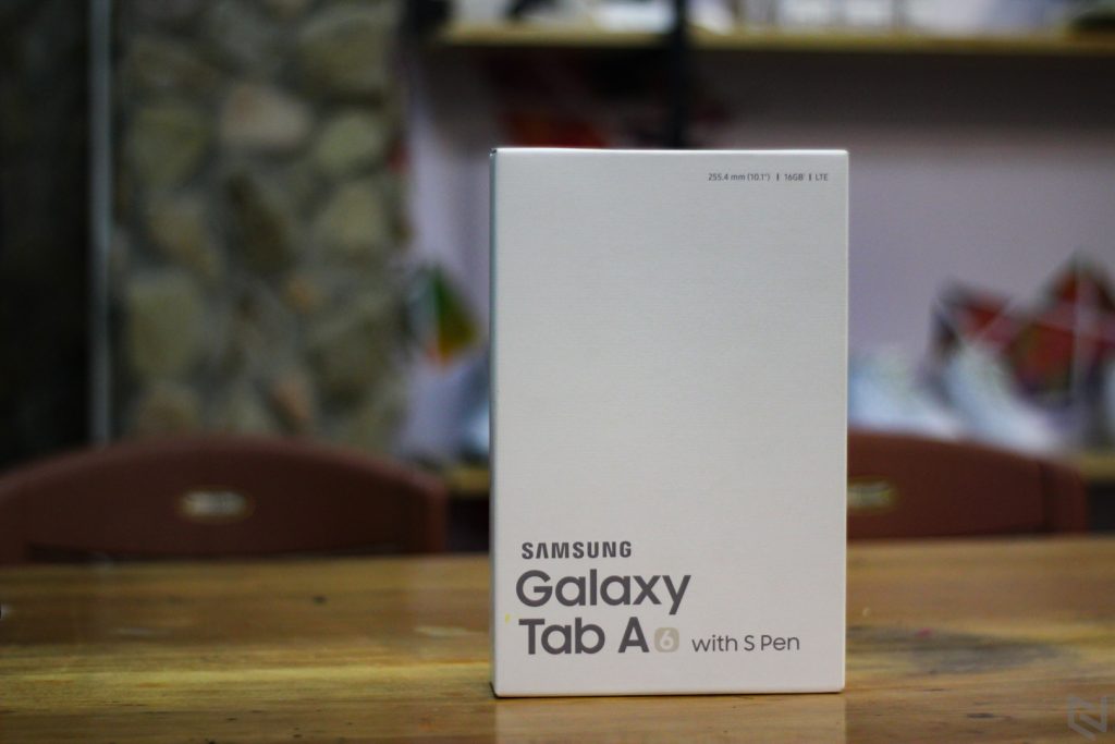 Mở hộp Galaxy Tab A (2016) bản có S-pen: cấu hình chỉ nâng cấp nhẹ