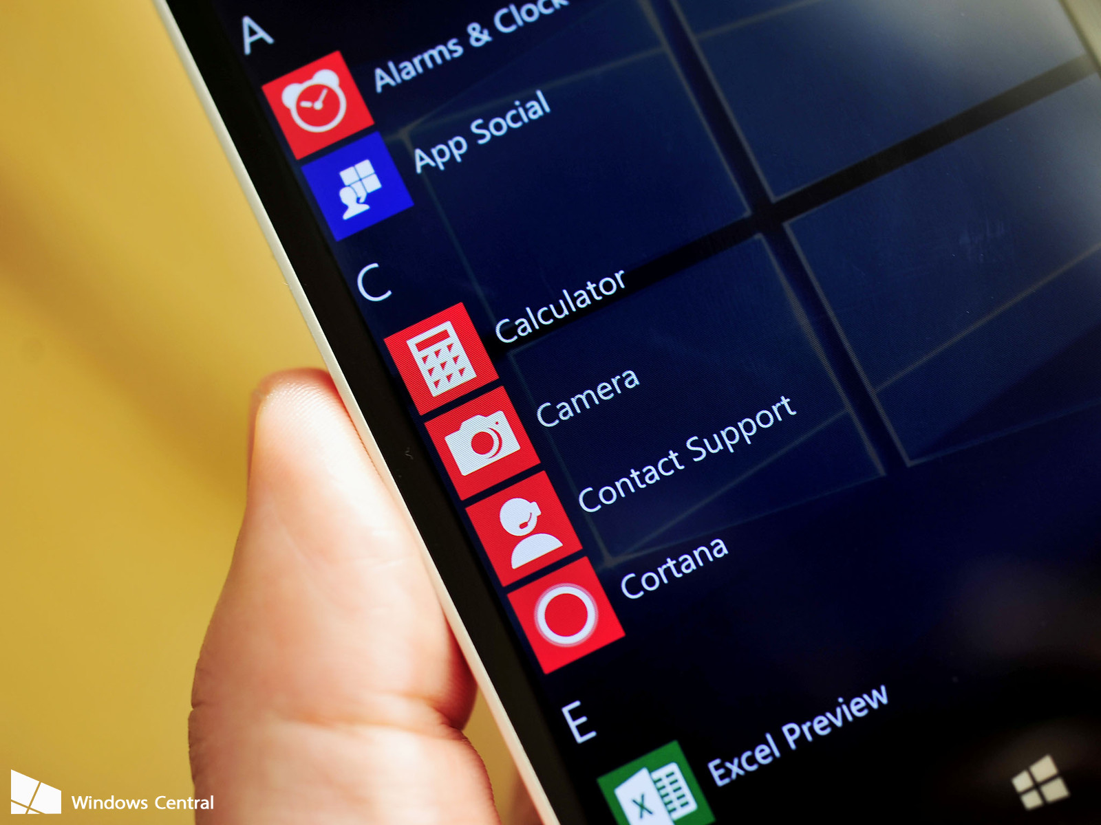 Windows 10 Camera chuẩn bị cập nhật lớn: thay đổi UI, tính năng mới, Living Images