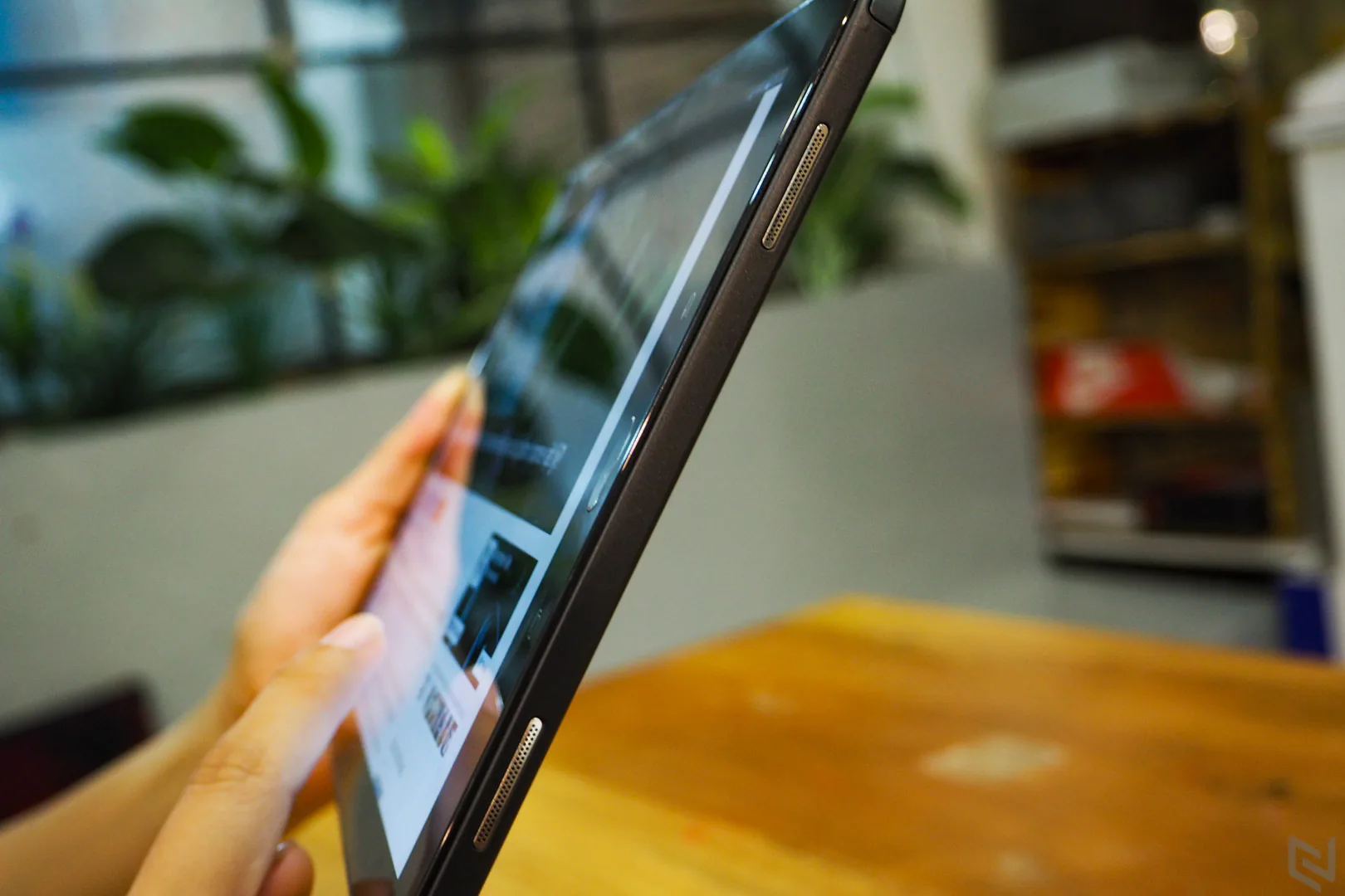 Mở hộp Galaxy Tab A (2016) bản có S-pen: cấu hình chỉ nâng cấp nhẹ