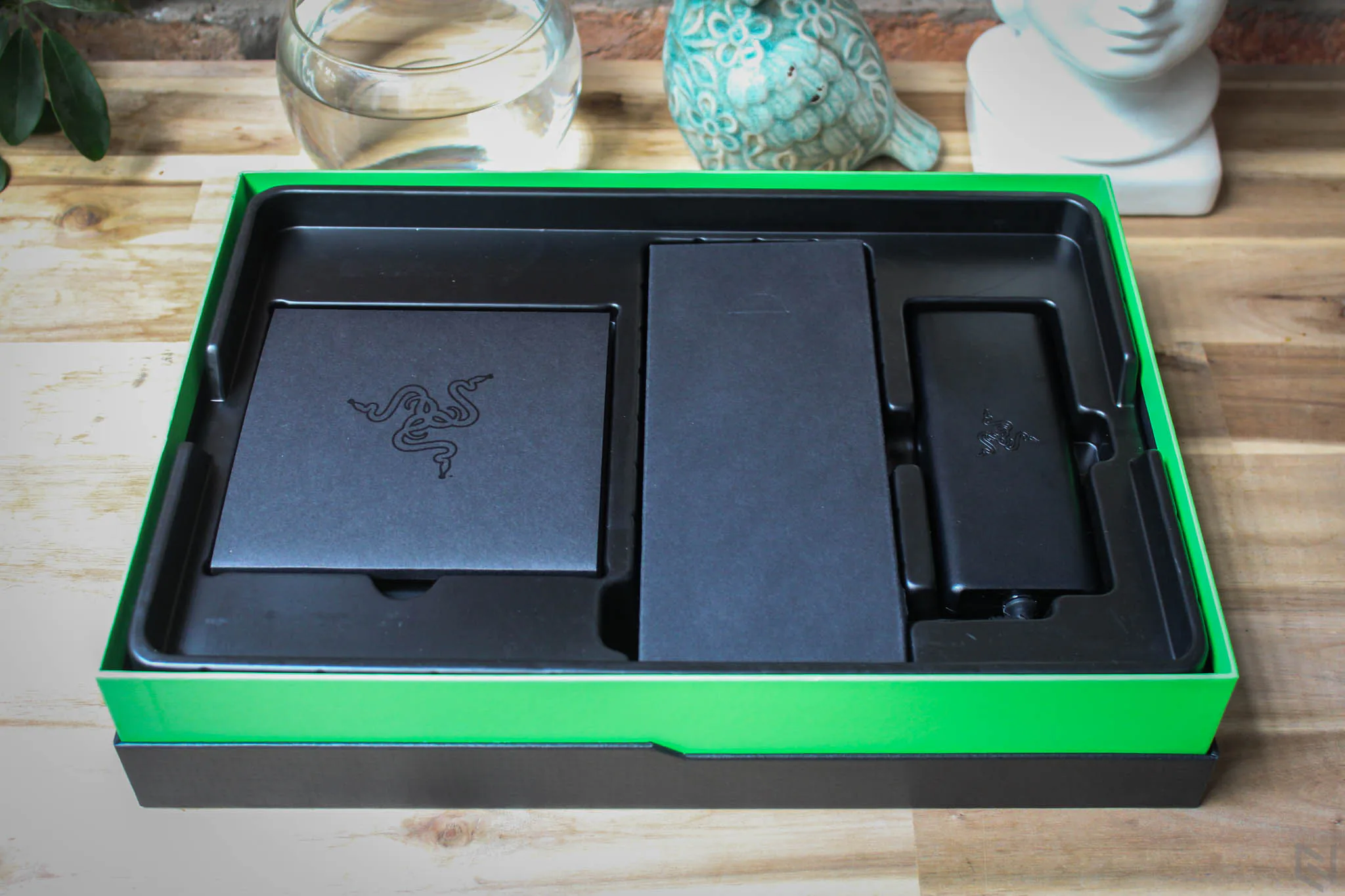Trên tay Razer Blade 2016: mỏng nhẹ, i7-6700HQ, màn hình Q-HD cảm ứng đa điểm