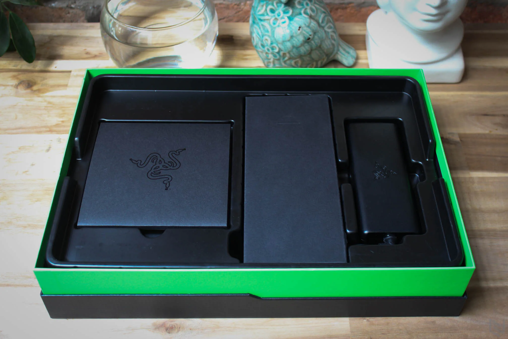 Trên tay Razer Blade 2016: mỏng nhẹ, i7-6700HQ, màn hình Q-HD cảm ứng đa điểm