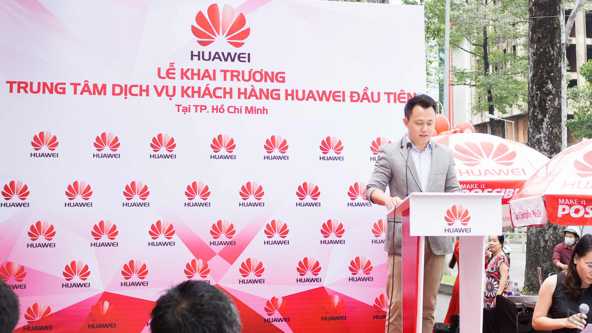 Ông Shawn Shu, Tổng Giám đốc Khối Kinh doanh Tiêu dùng Huawei Việt Nam