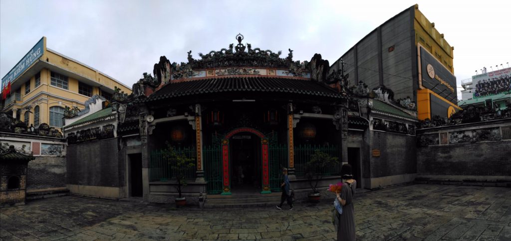 Toàn cảnh chùa Bà Thiên Hậu tại quận 5.