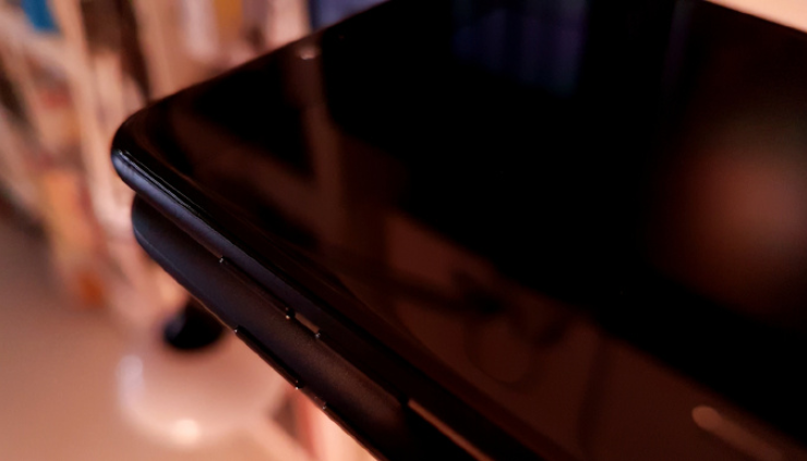 Samsung Galaxy C9 Pro sẽ có một màu mới - Black Jade