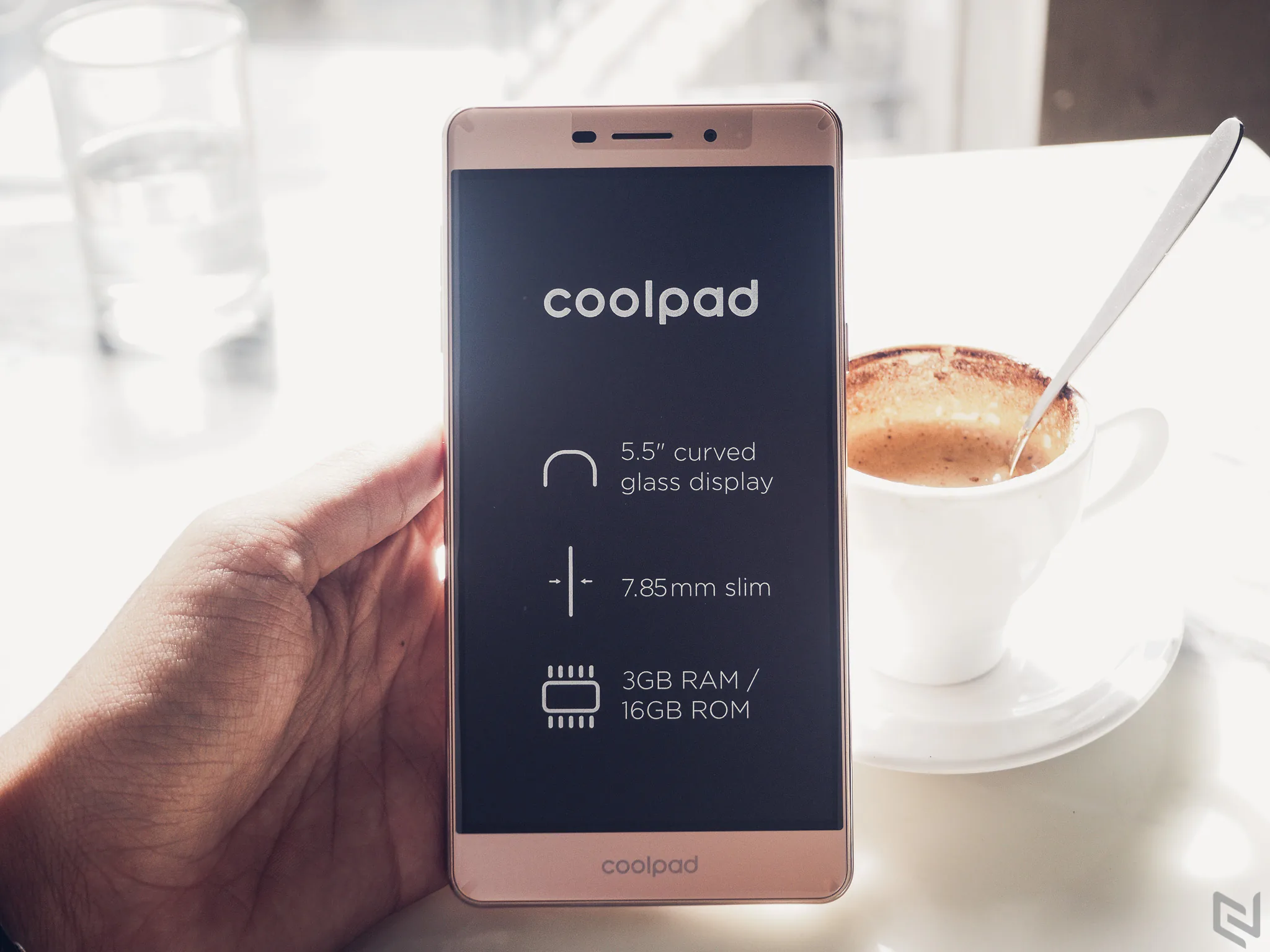 Trên tay CoolPad Sky 3 Pro: Thêm một đối thủ đáng gờm ở tầm giá 4 triệu đồng