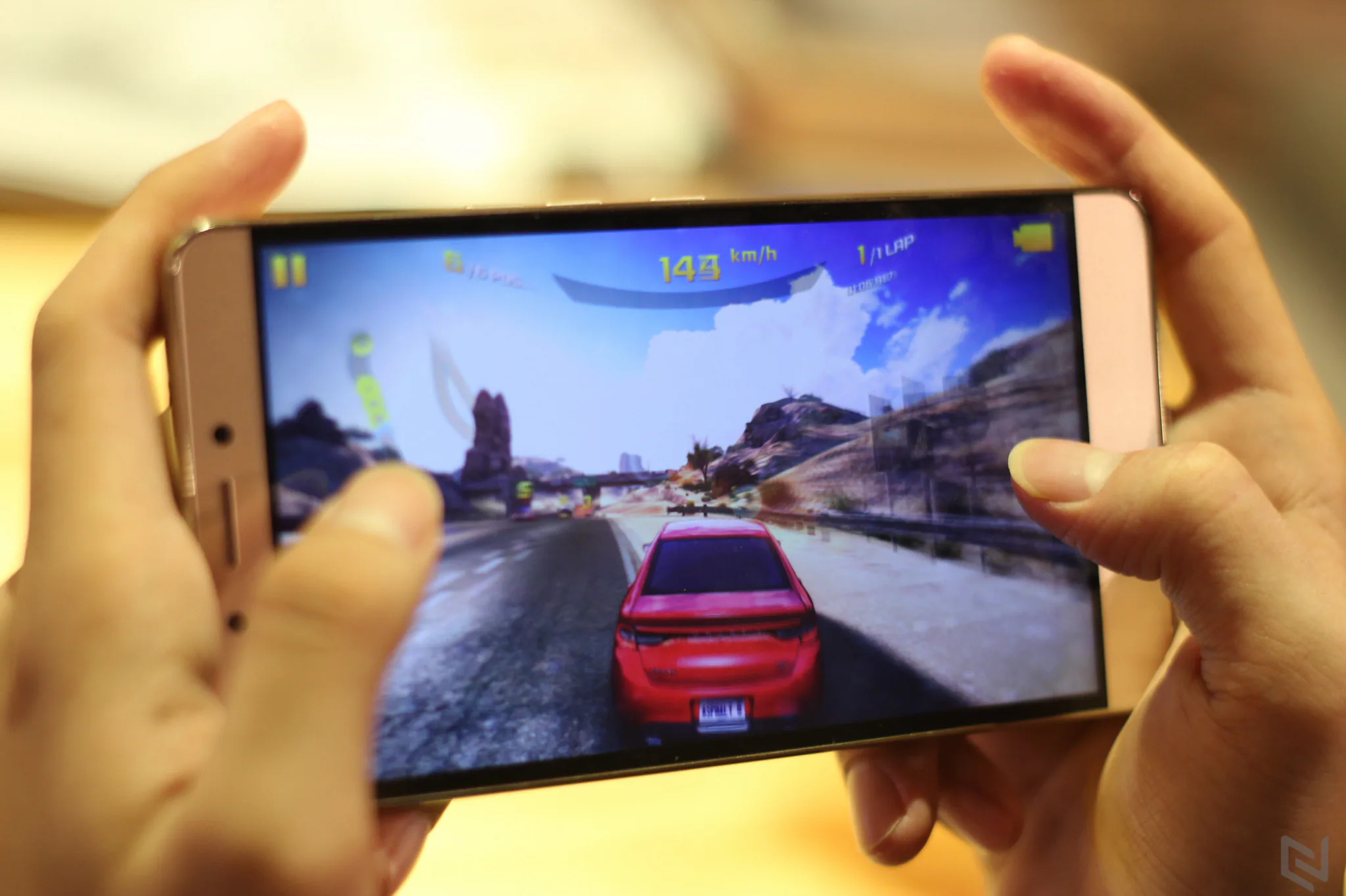 Đánh giá Infinix Note 3: Chiếc Phablet vừa to vừa mạnh vừa dai