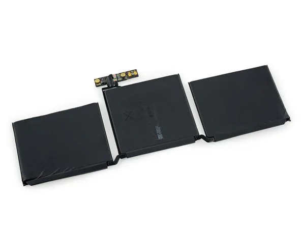 Bên trong Macbook Pro 13 inch phiên bản không Touch Bar có gì?