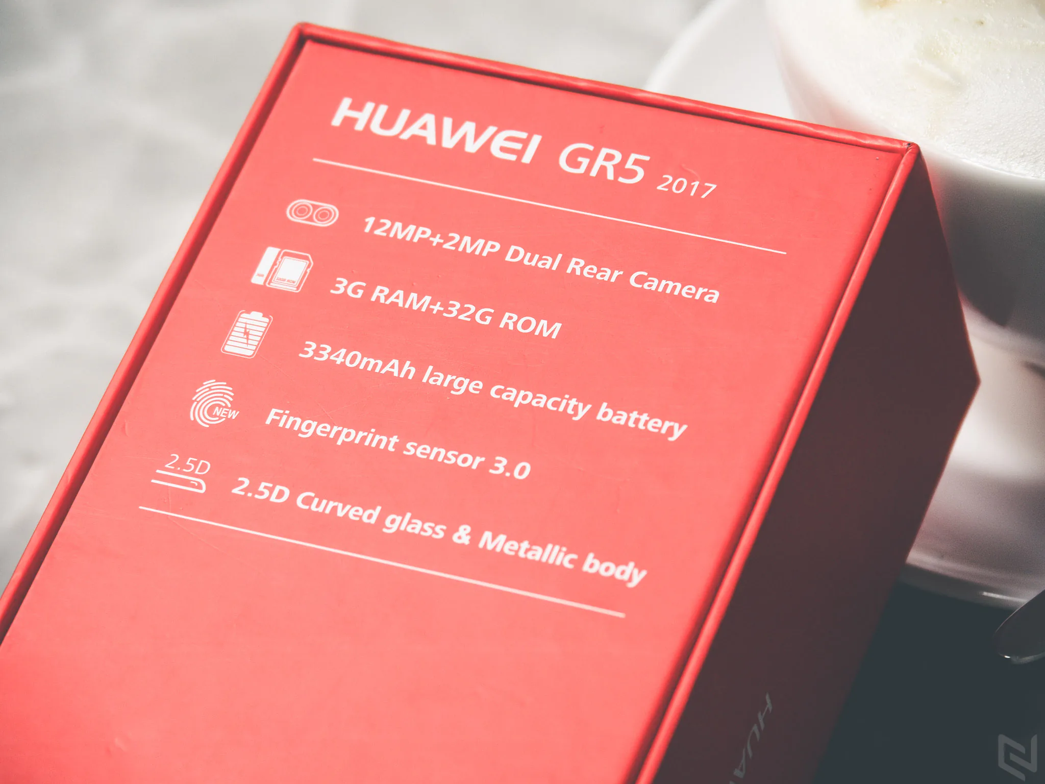 Trên tay Huawei GR5 2017