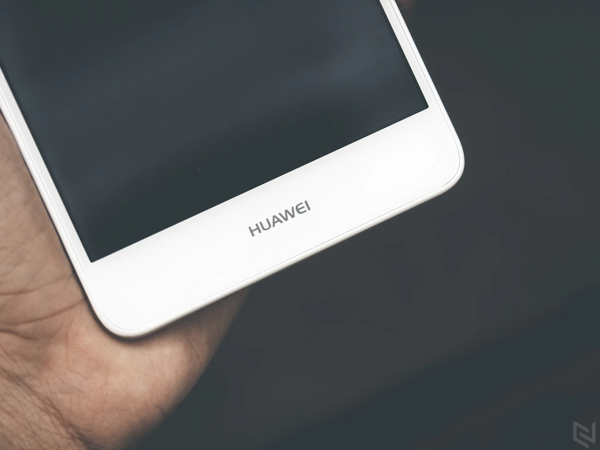Trên tay Huawei GR5 2017