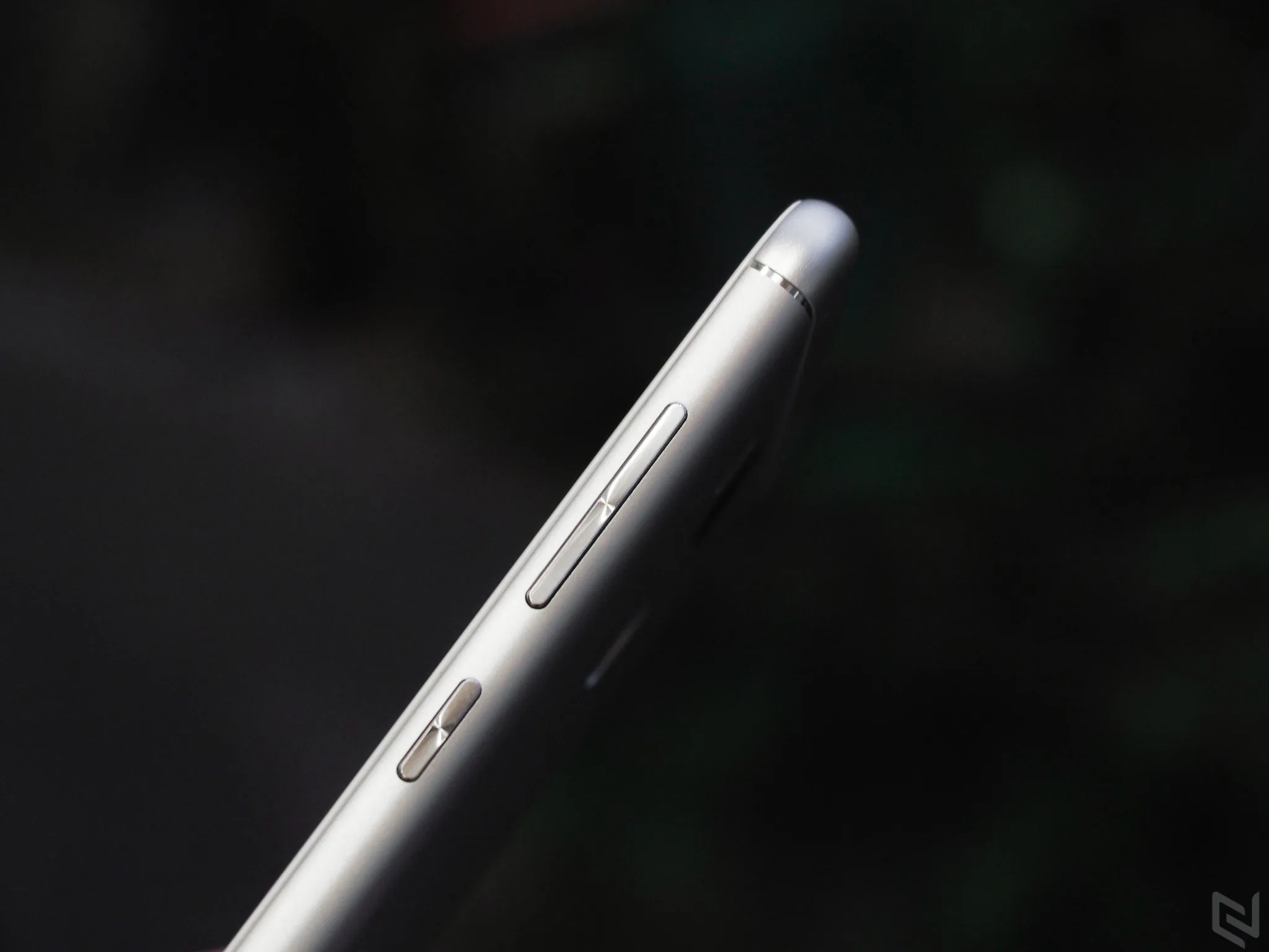 Trên tay ZenFone 3 Max phiên bản màn hình 5.5 inch