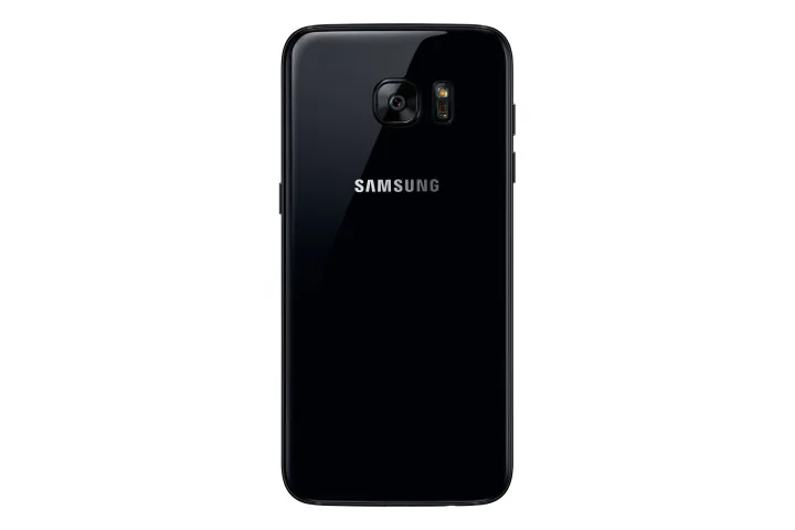 03_SM-G935_BlackPearl_black_Standard_Online_P-720x480