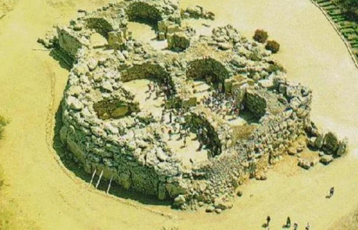 ancient-w-04
