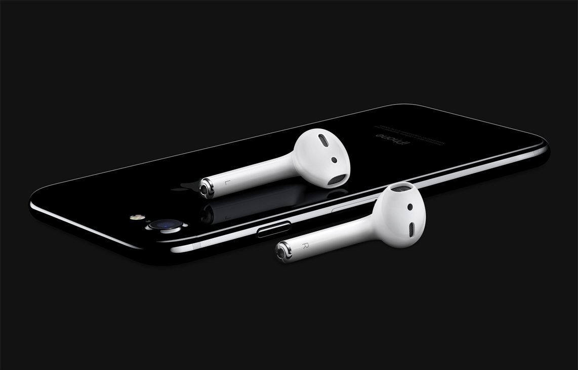 Vì sao Apple cứ trì hoãn việc phát hành tai nghe AirPods