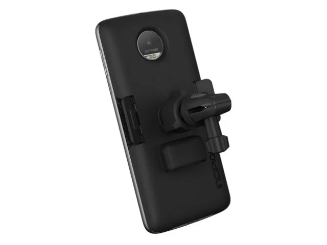 Motorola tung hai Moto Mod mới: Incipio Vehicle Dock và Mophie Juice Pack