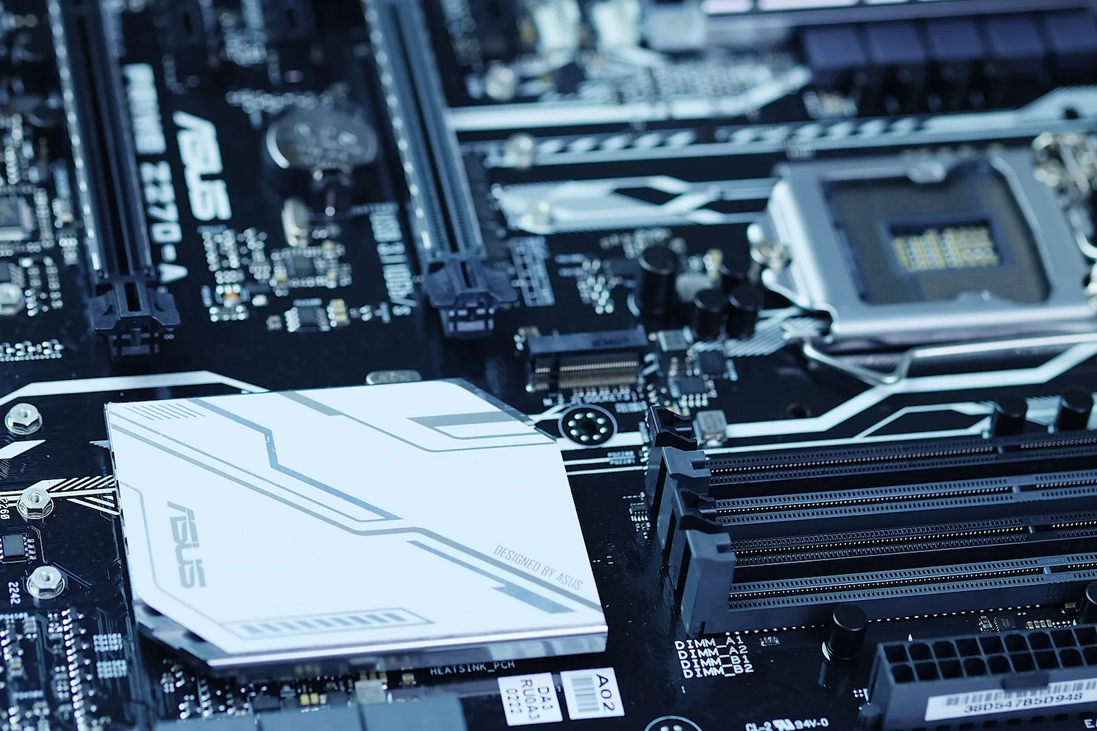 Asus ROG trình làng dòng bo mạch chủ Maximus IX và Strix Z720
