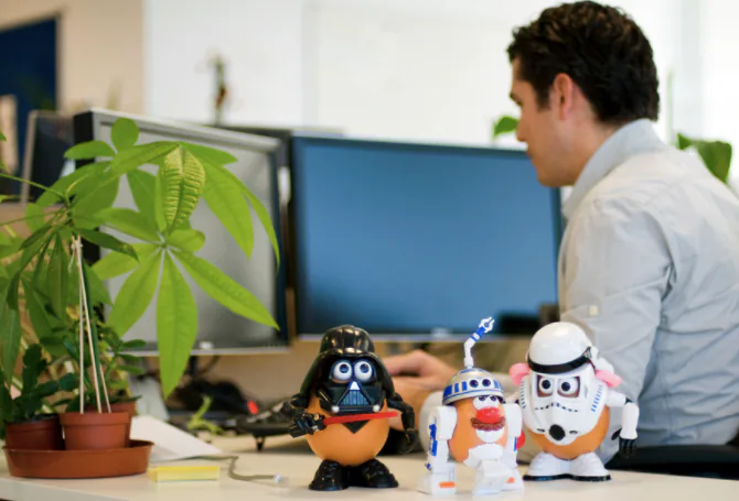 Google-Employee-670x455