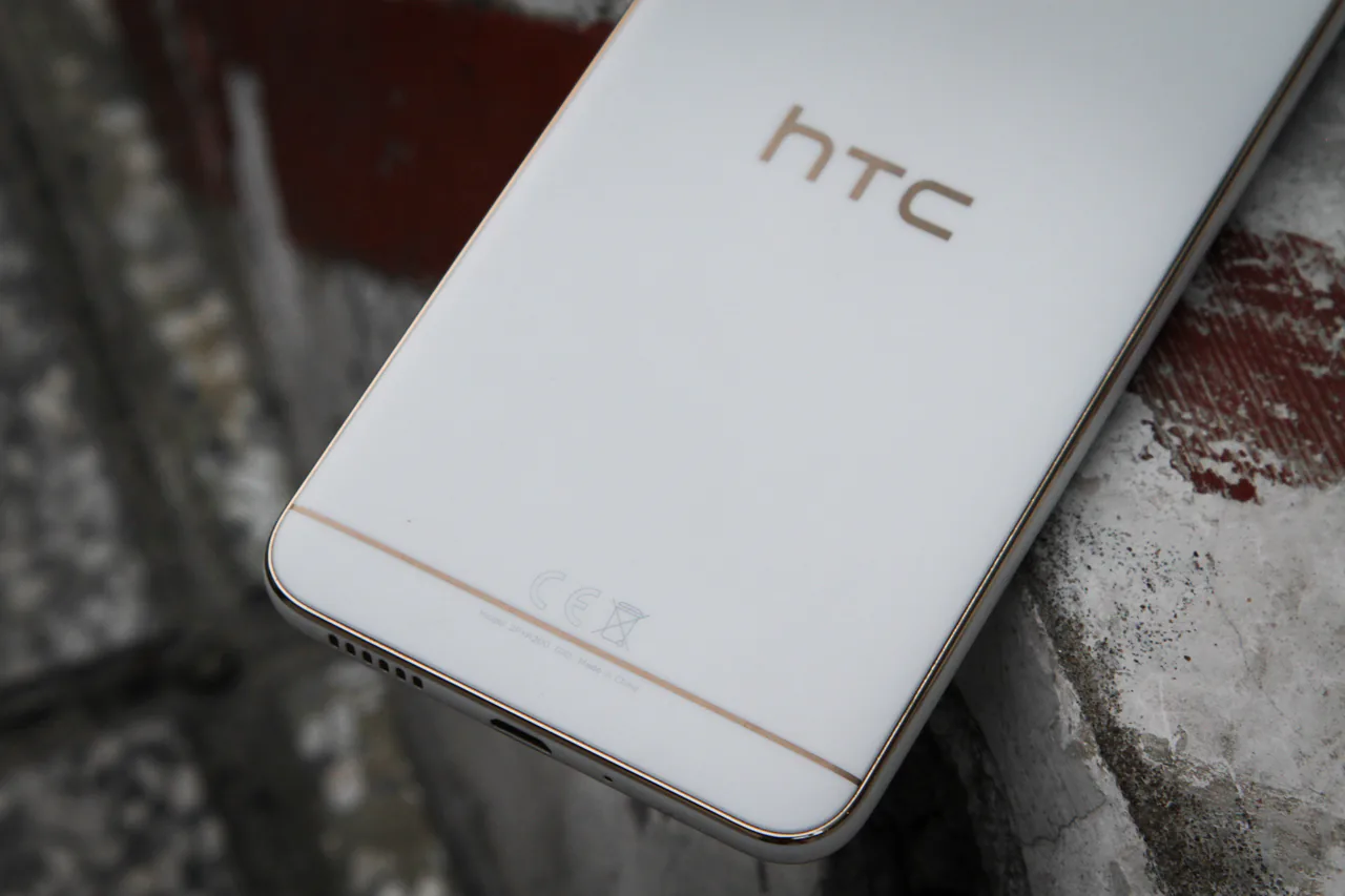 Đánh giá HTC Desire 10 Pro tầm trung, lột xác về thiết kế
