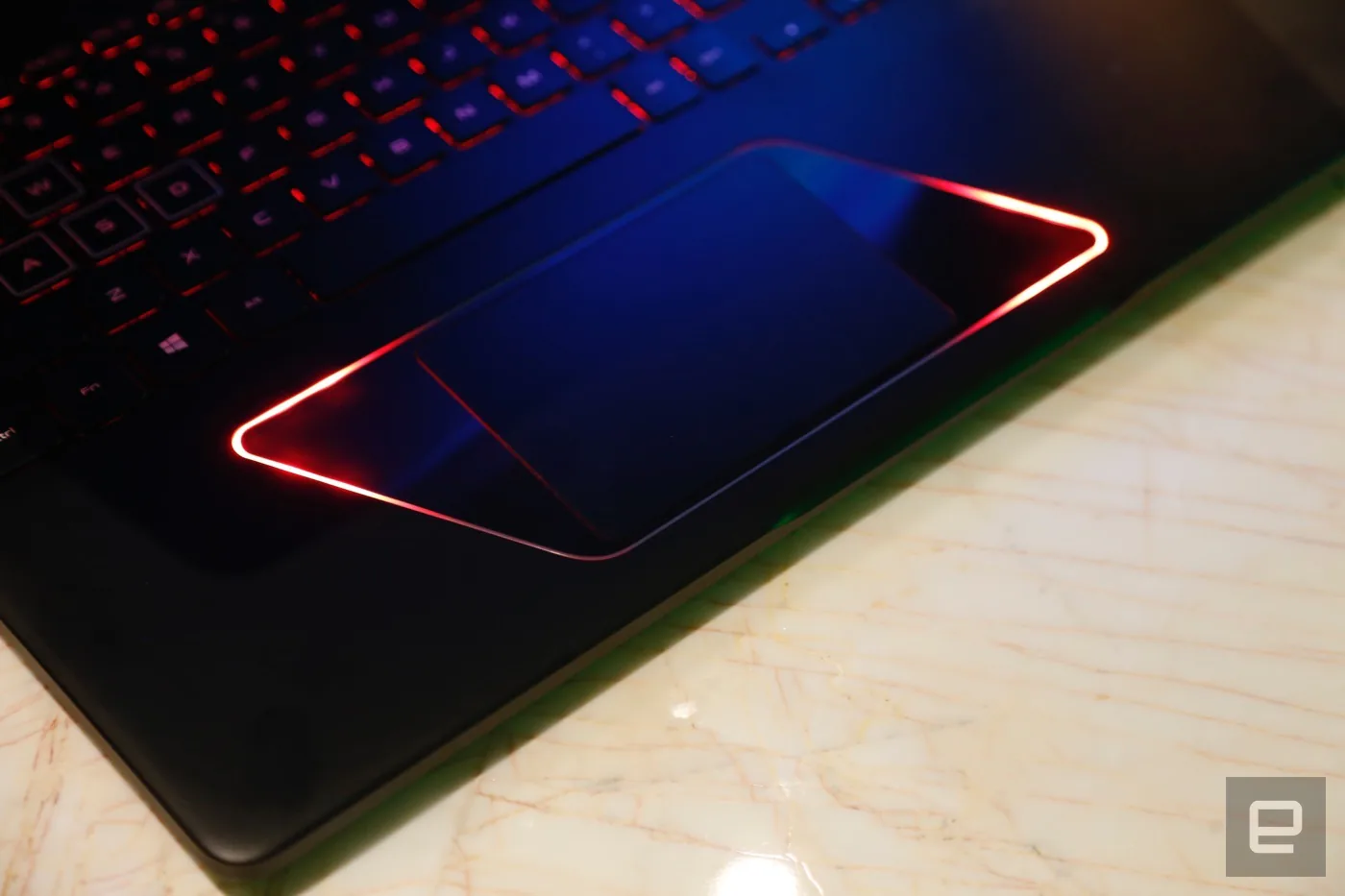Samsung giới thiệu laptop chơi game Odyssey: Core i7, RAM 32GB, GTX 1050