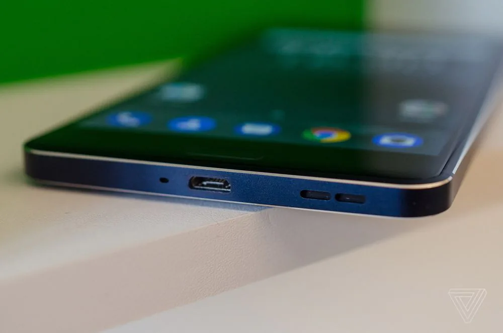 Nokia trở về từ cõi chết với bộ 3 smartphone Android