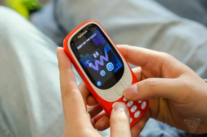 Nokia 3310 trở lại với phiên bản hiện đại hơn
